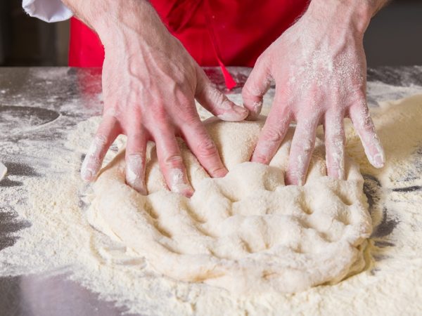 SPECIALIZZAZIONE PALA, TEGLIA, PINSA, FOCACCIA E PADELLINO